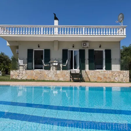Adonis Villa *