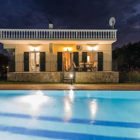 Villa Adonis
