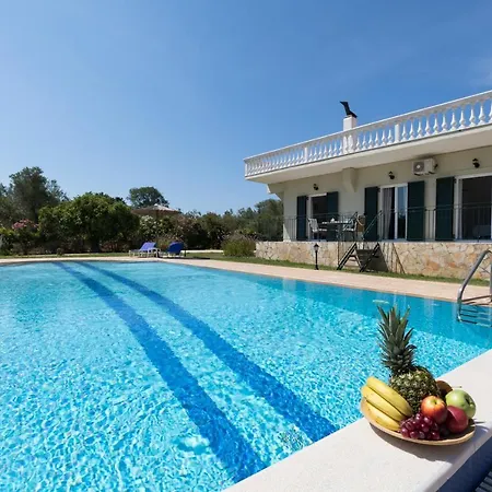 Adonis Villa Halikounas