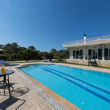 Villa Adonis Halikounas